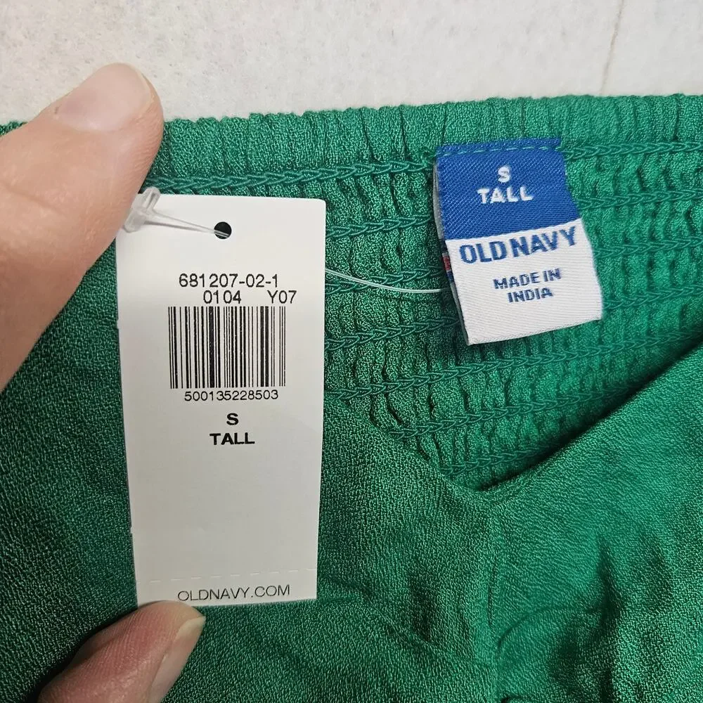 NWT Old Navy Fit & Flare Crepe Mini Dress in Green Mangrove